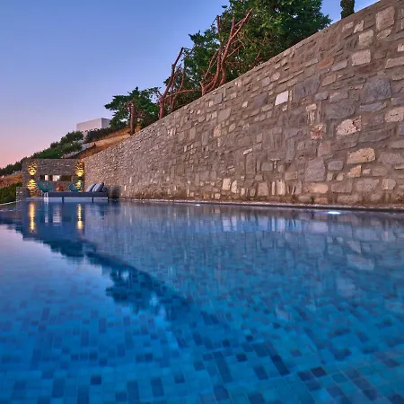 Prázdninový dům Infinity Sea View Cosy With Private Pool